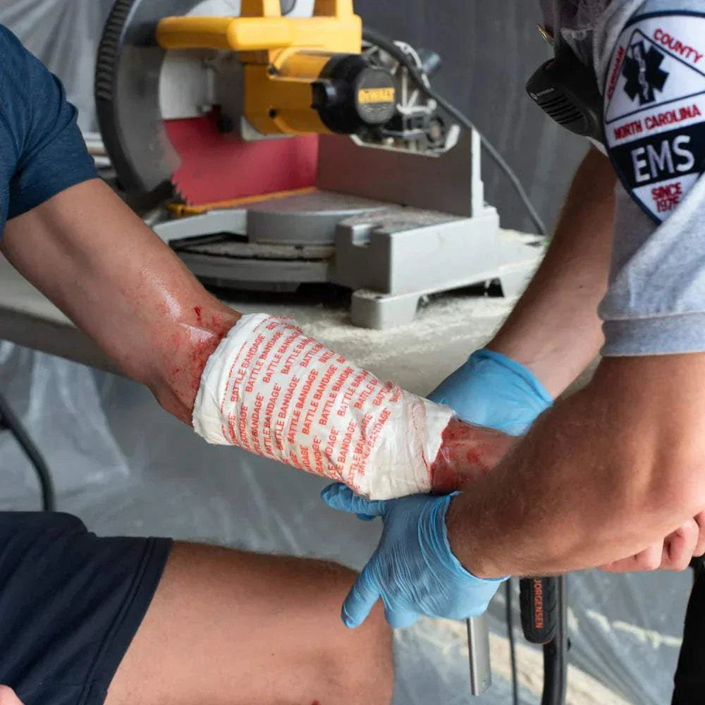 self adhering compression bandage MOJO First Aid Kit