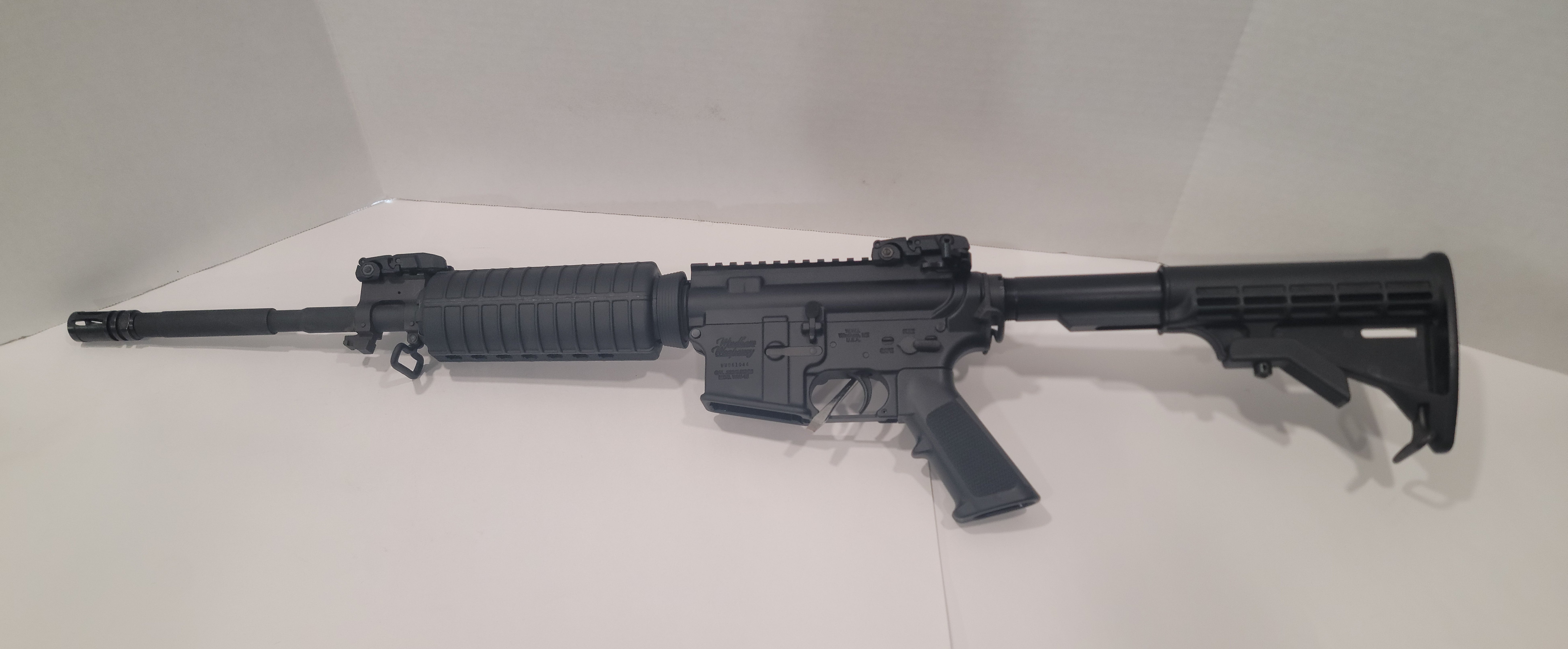 Windham Weaponry SRC AR-15 5.56 Semi-Auto